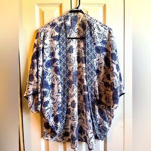 Maurices S/M chiffon shrug/shaw